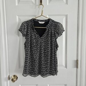 NWT LC Lauren Conrad Tie Front Ruffled V-Neck Blouse- Petite